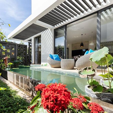 Okinawa Villas And Beach Club - Oceanami Resort Long Hai Dış mekan fotoğraf