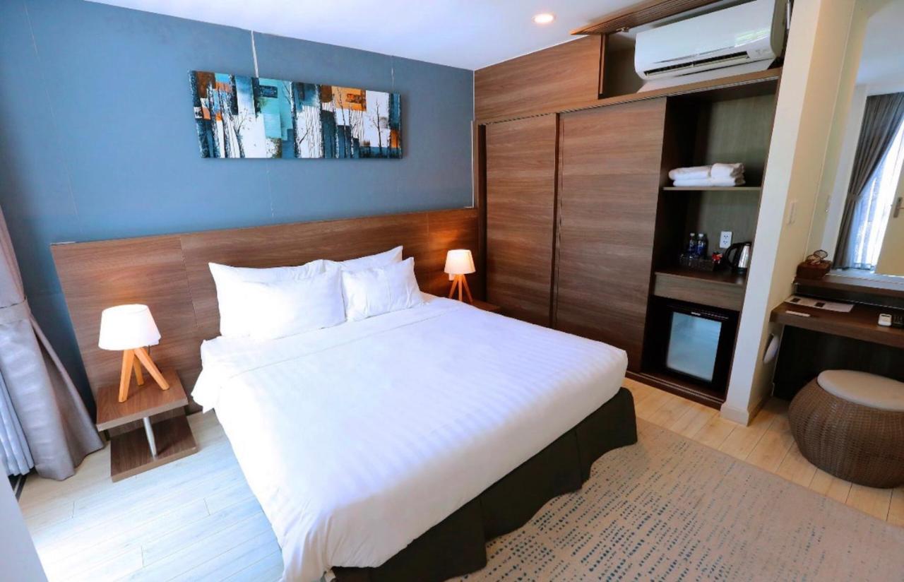 Okinawa Villas And Beach Club - Oceanami Resort Long Hai Dış mekan fotoğraf