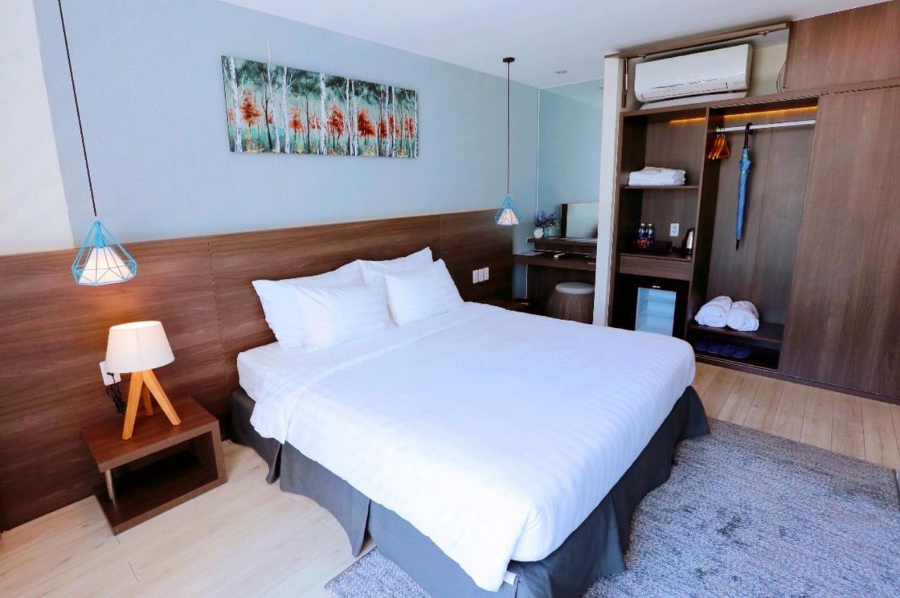Okinawa Villas And Beach Club - Oceanami Resort Long Hai Dış mekan fotoğraf
